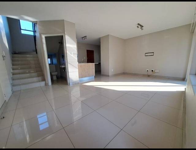 3 BEDROOM TOWNHOUSE FOR SALE IN MONTANA EXT 2